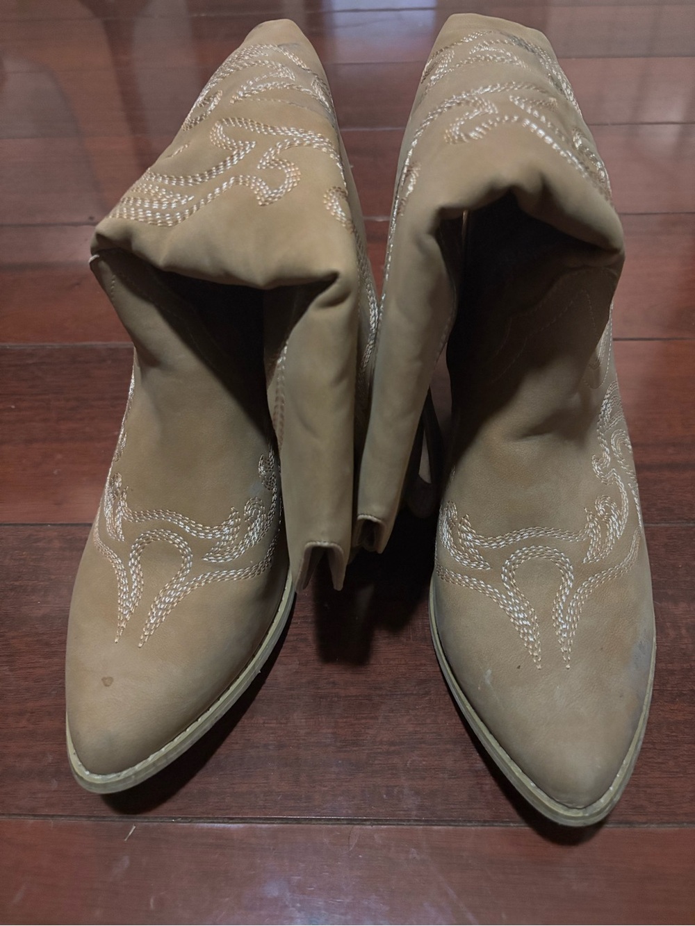 Women's Tan Embroidered Western Ankle Boots